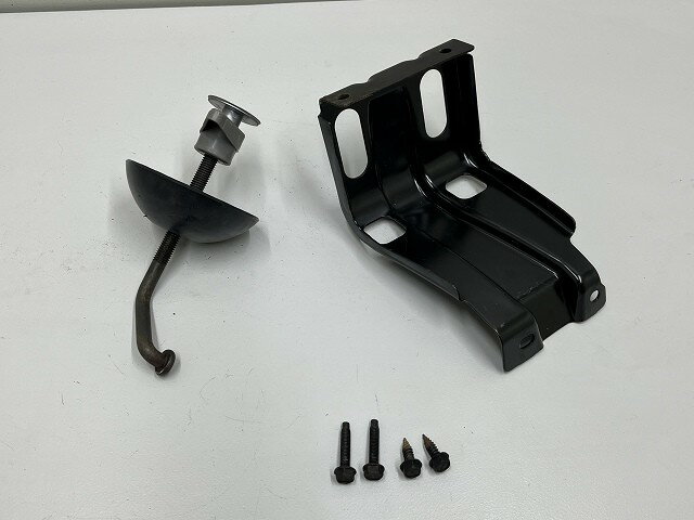 【中古】中古部品 ジープ チェロキー 7MX スペアタイヤキャリア 【3310070100-0000Y0775848180】