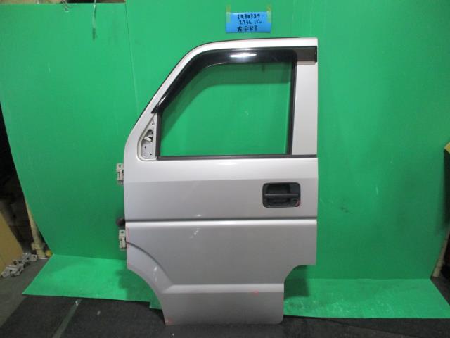【中古】中古部品 スクラム DG64V 左フロントドア 【3310220100-001559886913200】