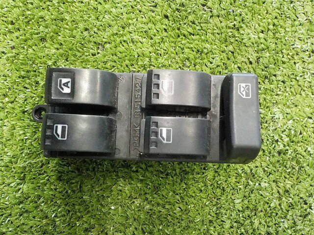 【中古】中古部品 タントエグゼ L455S パワーウインドウスイッチ 【3260200000-260216000461900】
