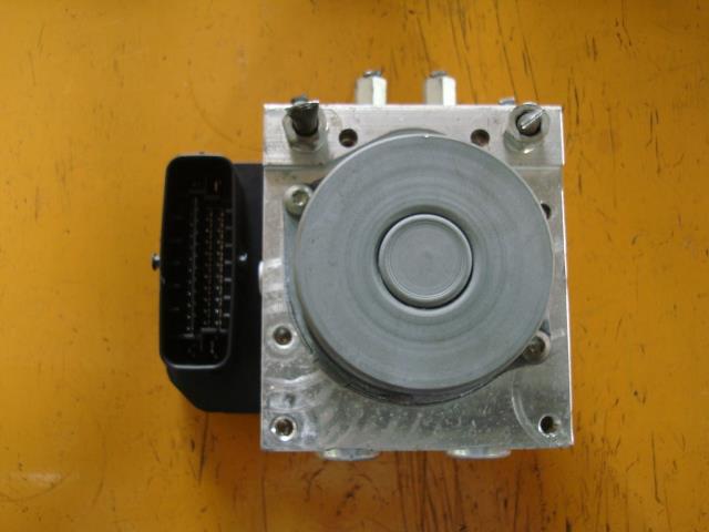 【中古】中古部品 ラパン HE33S ABSアクチュエーター 【3340220100-001695816842500】