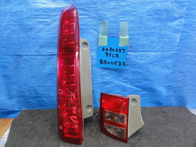 【中古】中古部品 アイシス ANM10W 左テールランプ 【3310220100-001608848015600】