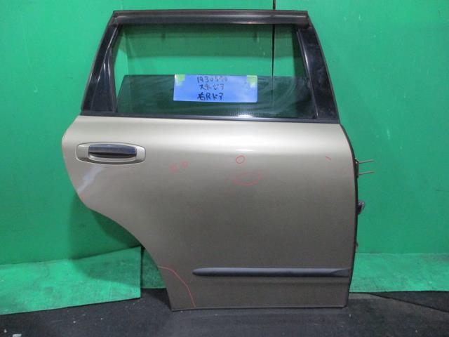 【中古】中古部品 ステージア M35 右リアドア 【3310220100-001570759713300】