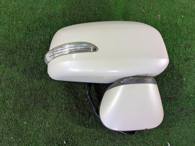 【中古】中古部品 ムーヴコンテ L575S 右サイドミラー 【3310080100-260106000113500】