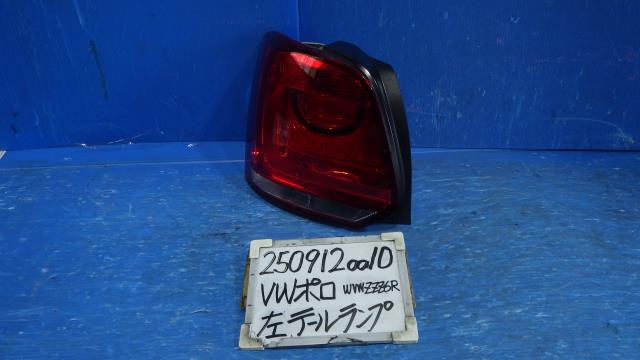 【中古】中古部品 VW ポロ 6RCBZ 左テールランプ 【3330340100-250912001015600】