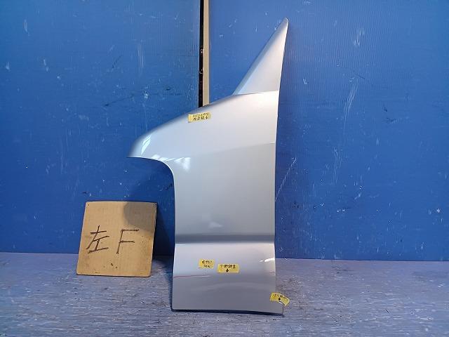 【中古】中古部品 クリッパー U71V 左フロントフェンダー 【3310050100-260210000110700】
