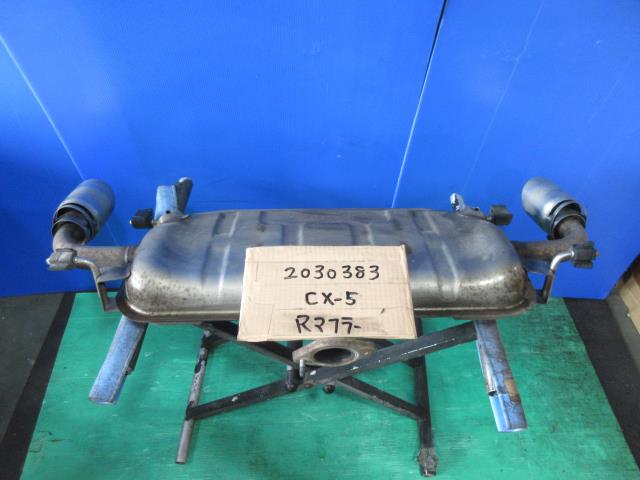 【中古】中古部品 CX−5 KE2FW リアマフラー 【3310220100-001625198622500】