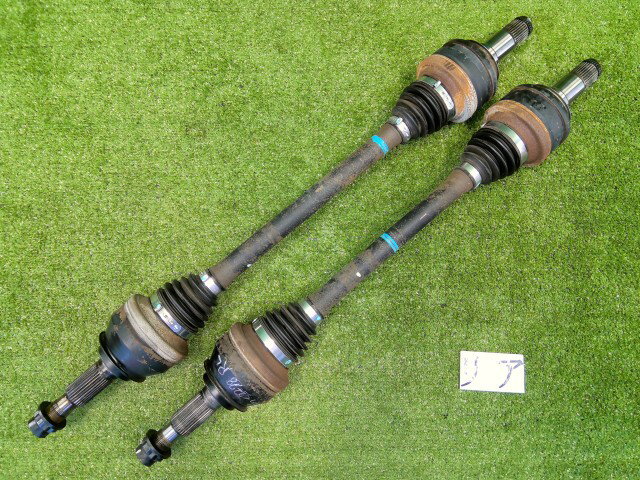 【中古】中古部品 クラウン GRS182 右リアドライブシャフト 【3330200100-252278000042300】