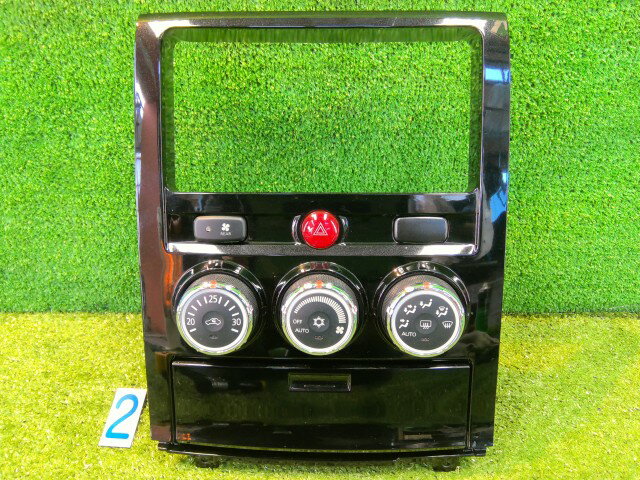 【中古】中古部品 デリカD5 CV1W クラスターパネル 【3330200100-242552000070221】