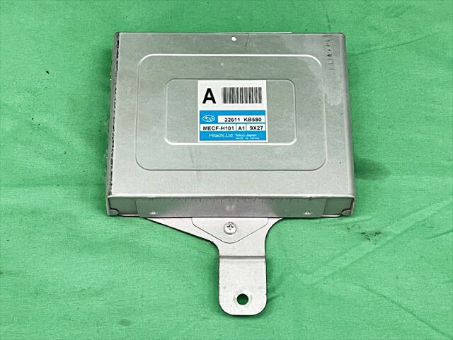 【中古】中古部品 サンバー TT2 エンジンコンピューター 【3330240100-002026529763100】
