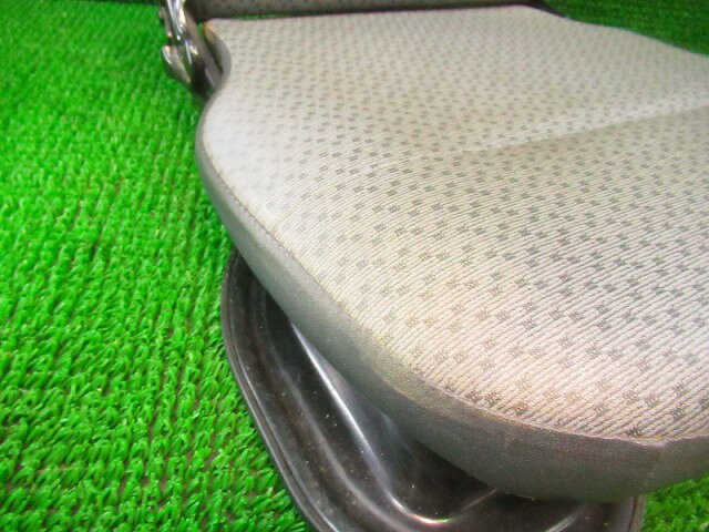 【中古】中古部品 キャリィ DA16T ドライバーシート 【3330210100-000038038670500】
