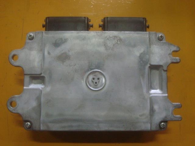 【中古】中古部品 アルト HA25S エンジンコンピューター 【3340220100-001417810963100】 3