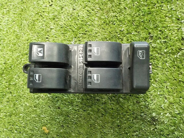 【中古】中古部品 ミライース LA300S パワーウインドウスイッチ 【3260200000-260326000461900】