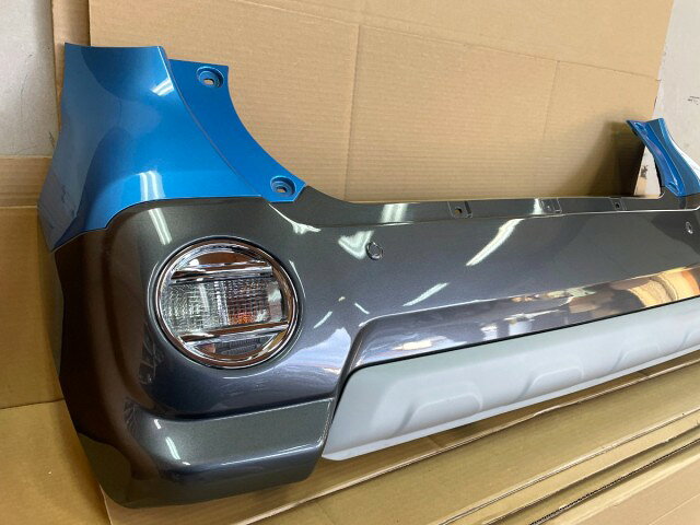 【中古】中古部品 キャスト LA250S リアバンパー 【3330650100-000263003415100】