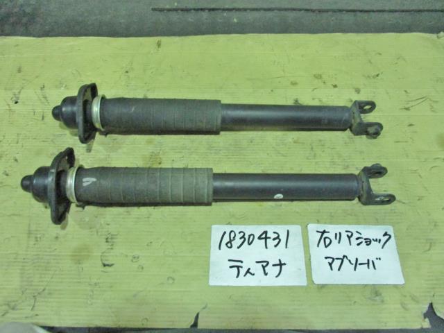 【中古】中古部品 ティアナ L33 右リアショックアブソーバー 【3310220100-001477003350700】