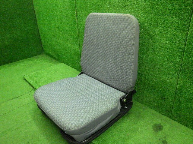 【中古】中古部品 ハイゼット S211P アシスタントシート 【3330250100-00000092777...