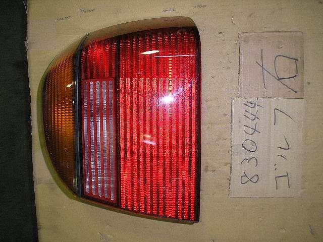 【中古】中古部品 VW ゴルフ 1HADZ 右テールランプ 【3310220100-000551275515500】