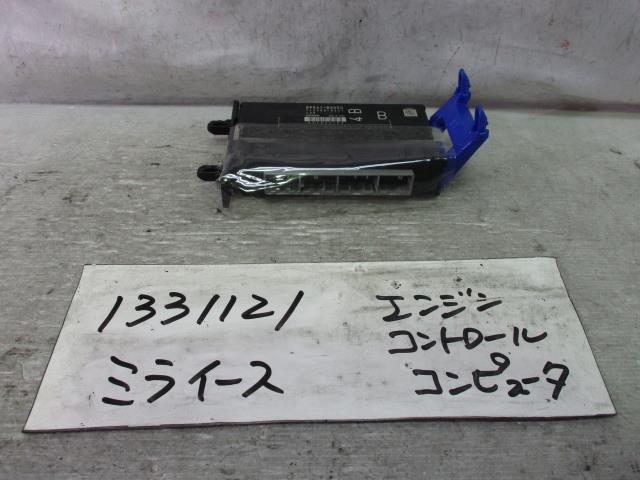 【中古】中古部品 ミライース LA300S エンジンコンピューター 【3310220100-001040788163100】