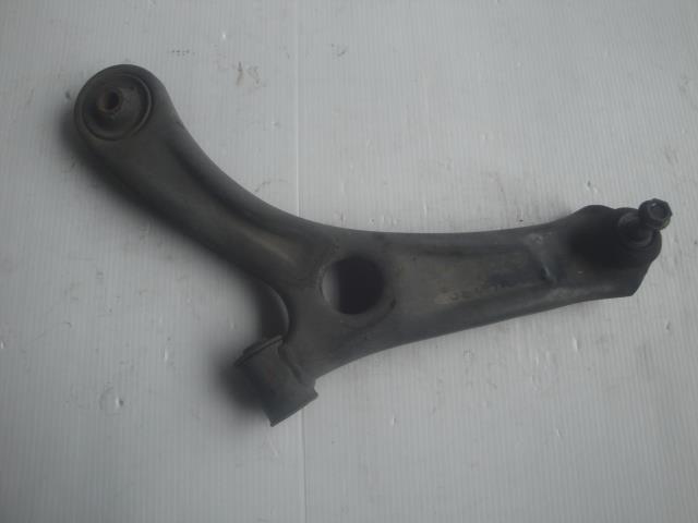 【中古】中古部品 ワゴンR MH23S 左フロントロアアーム 【3100430000-260407000151740】