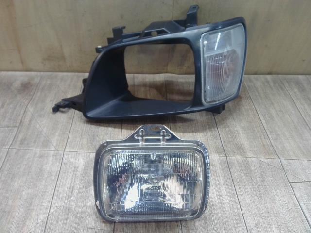 【中古】中古部品 ライトエース KR42V 左ヘッドランプ 【3310390100-260129000810900】