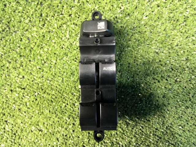 【中古】中古部品 ハスラー MR41S パワーウインドウスイッチ 【3260070000-260407000461900】