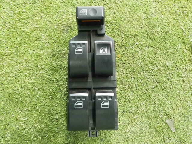 【中古】中古部品 ミラ L275S パワーウインドウスイッチ 【3260200000-260406000361900】