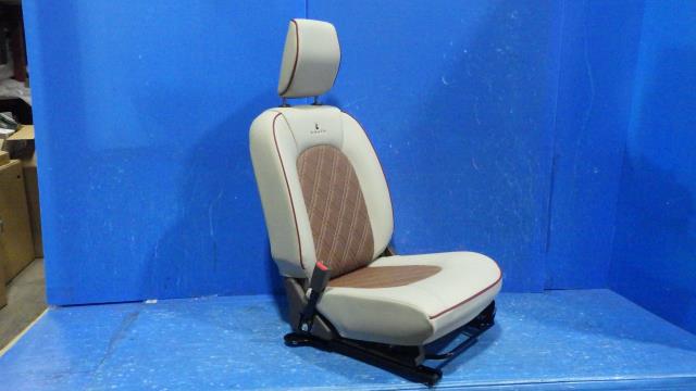 【中古】中古部品 ラパン HE22S アシスタントシート 【3330340100-251011001870600】