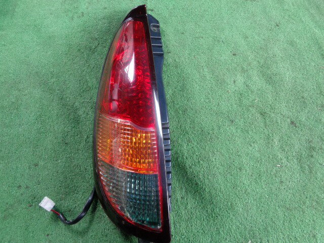【中古】中古部品 アイ HA1W 左テールランプ 【3340030100-002446100015601】