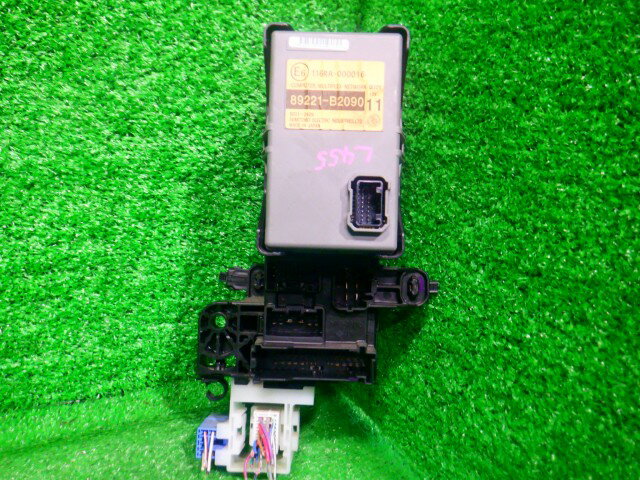 【中古】中古部品 タントエグゼ L455S ヒューズボックス 【3340140100-000025165667800】