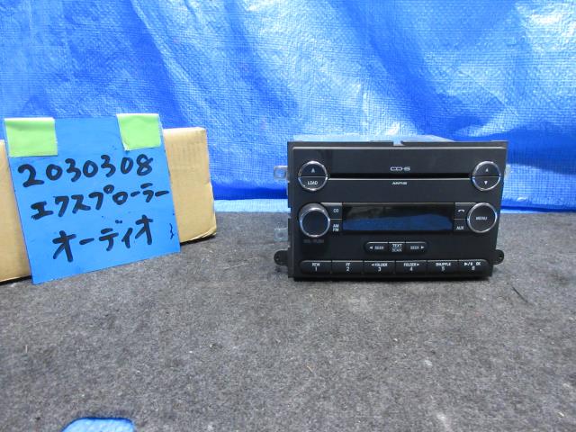 【中古】中古部品 フォード エクスプローラー 1FMEU74 オーディオ 【3310220100-001615111361050】