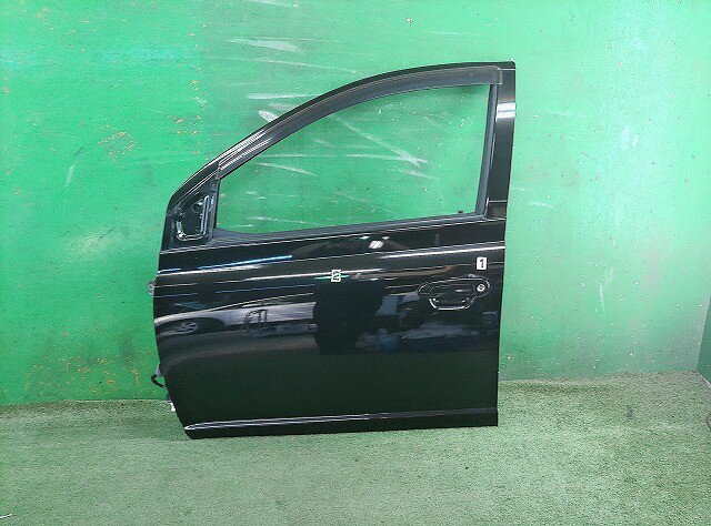 【中古】中古部品 ヴィッツ NCP10 左フロントドア 【3330150100-000026310313200】