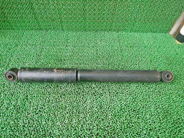 【中古】中古部品 ジムニー JB23W 左リアショックアブソーバー 【3310070100-000574733150800】