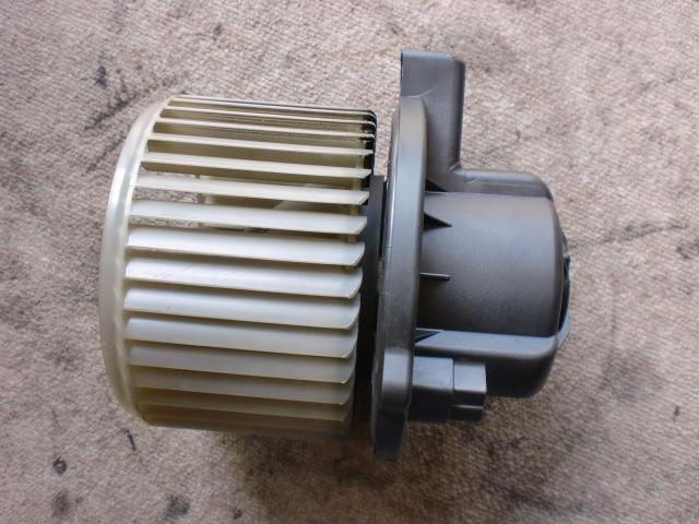 【中古】中古部品 スマート MC01M ヒーターブロアモーター 【3310070100-000953103867900】