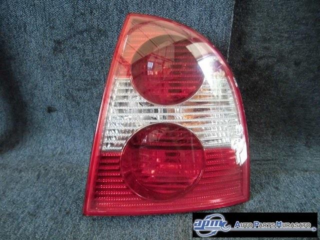 【中古】中古部品 VW パサート 3BAZX 右テールランプ 【3310070100-001115975315500】