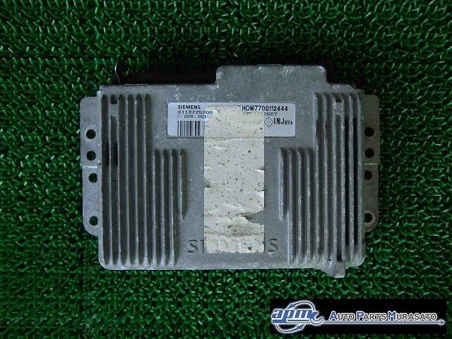 【中古】中古部品 ルノー メガーヌ AF3RJ エンジンコンピューター 【3310070100-001121466163100】