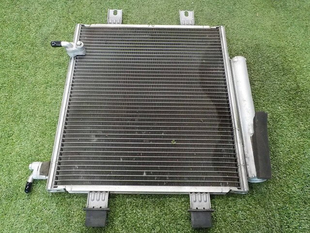 【中古】中古部品 ミラココア L675S コンデンサー 【3260200000-260521000660600】