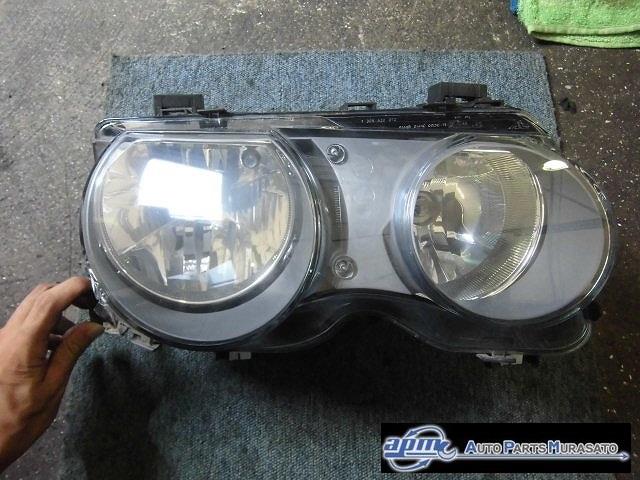 【中古】中古部品 BMW 3シリーズ AU20 右ヘッドランプ 【3310070100-001112532710800】