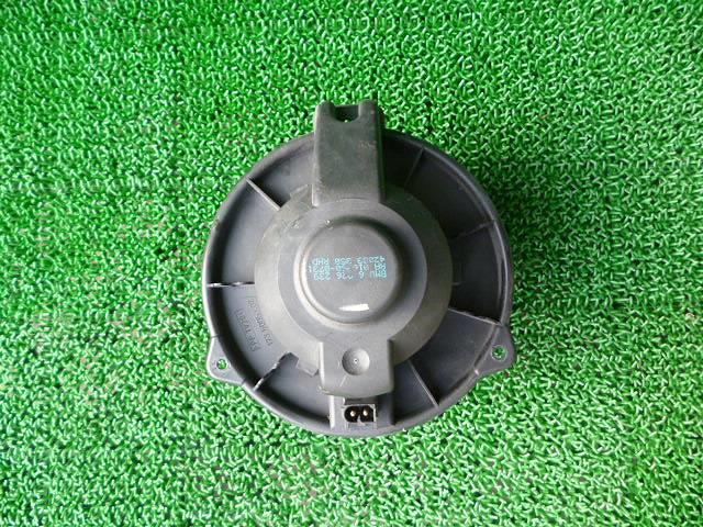 【中古】中古部品 BMW Z4 BT25 ヒーターブロアモーター 【3310070100-001293187967900】
