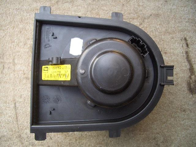 【中古】中古部品 VW ゴルフ 1JAEH ヒーターブロアモーター 【3310070100-00081290...
