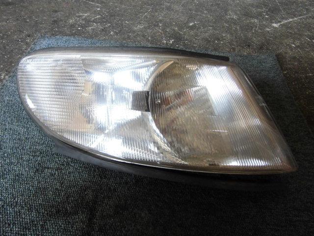 【中古】中古部品 サーブ 9-3 DB204 右クリアランスランプ 【3310070100-001050076611000】