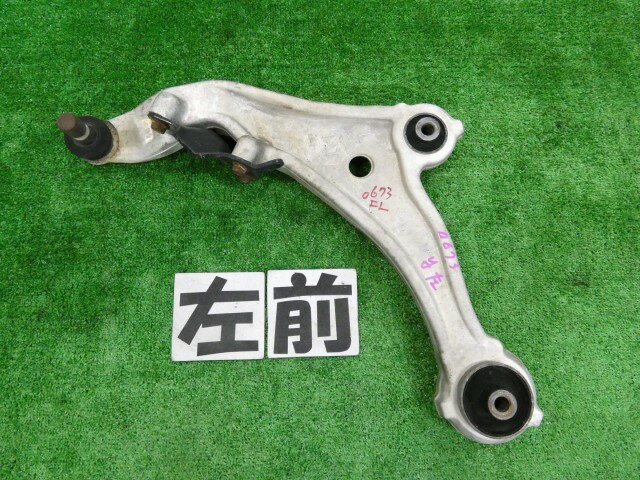 樂天商城 - 【中古】中古部品 エルグランド TE52 左フロントロアアーム 【3260250000-000026067351740】