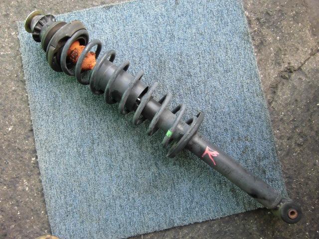 【中古】中古部品 VW ポロ 6NAHW 右リアストラット 【3310070100-001039764950310】