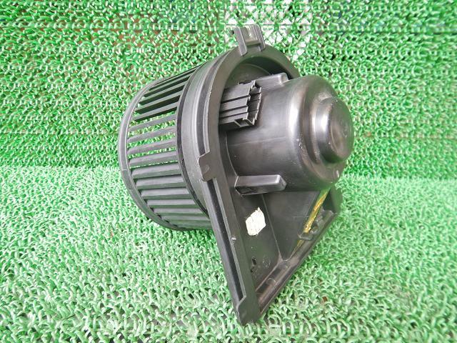 【中古】中古部品 VW ポロ 6NAHW ヒーターブロアモーター 【3310070100-0016109235...
