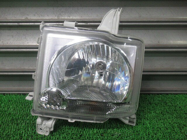 【中古】中古部品 ムーヴコンテ L585S 左ヘッドランプ 【3330540100-260319000310900】