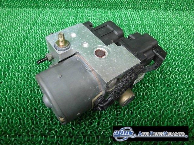 【中古】中古部品 プジョー 406 D9BR ABSアクチュエーター 【3310070100-001134826042500】