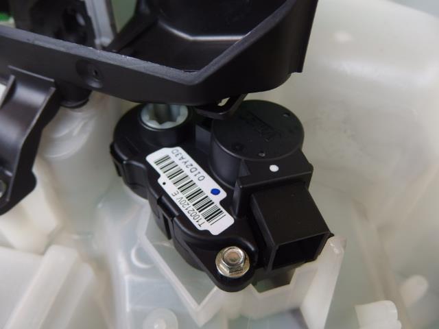 【中古】中古部品 プジョー 308 T75F02 ヒーターブロアモーター 【3310070100-0013...