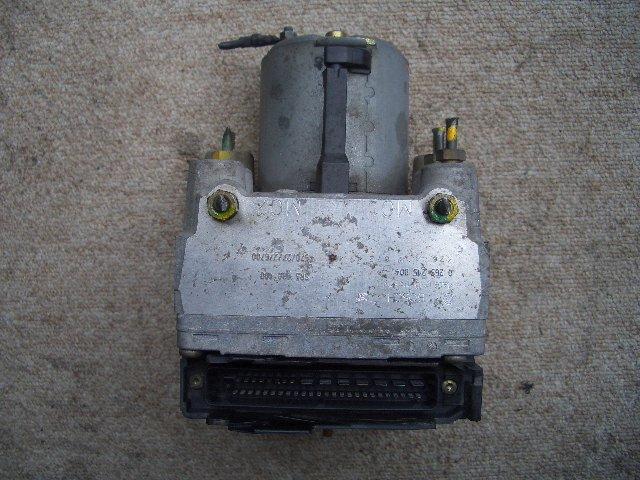 【中古】中古部品 MGF RD18K ABSアクチュエーター 【3310070100-000821318242500】