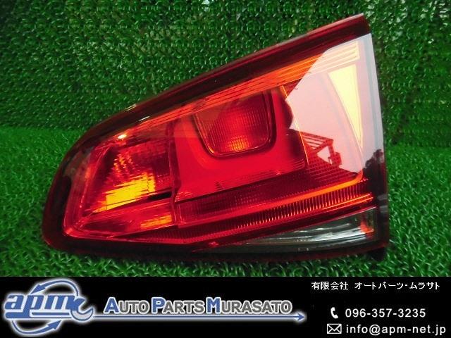 【中古】中古部品 VW ゴルフ AUCJZ リアフィニッシャーパネル 【3310070100-001416487515200】