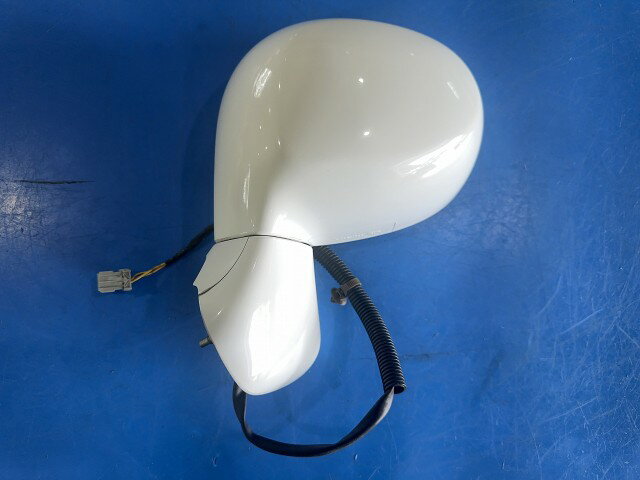 【中古】中古部品 ライフ JB5 左サイドミラー 【3310590000-202606040313600】
