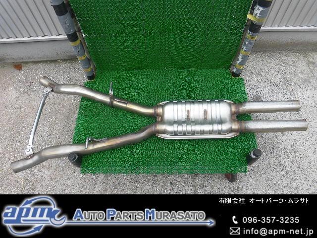 【中古】中古部品 BMW 6シリーズ EH44 エキゾーストセンターマフラー 【3310070100-001463246322300】