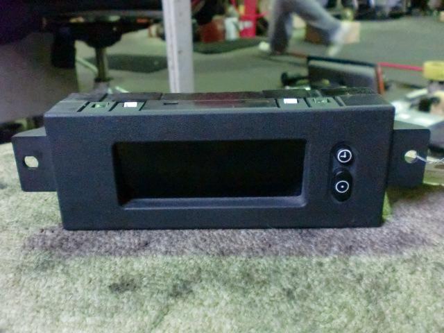 【中古】中古部品 オペル ヴィータ XN140 時計 【3310070100-000672266268050】
